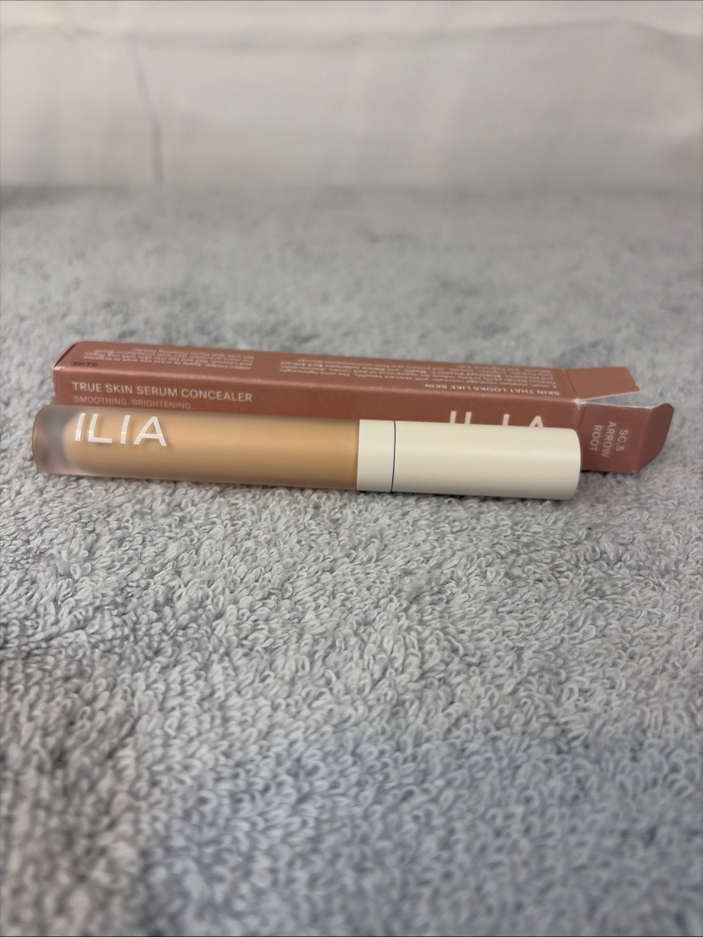 ILIA True Skin Serum Concealer-Arrow Root SC.5 BNIB! Stk#EC0123